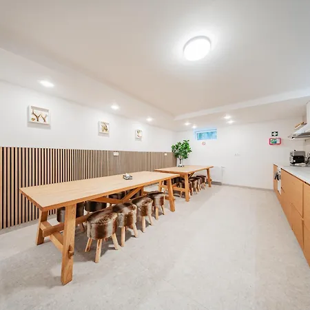 Hostel Peak By Home1 Ίνσμπρουκ