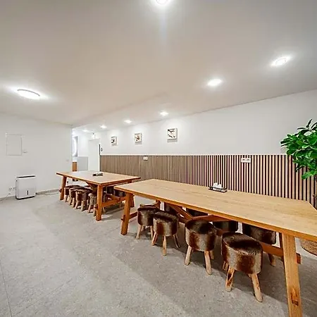 Hostel The Peak Innsbruck