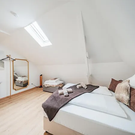 The Peak By Home1 Hostel Innsbruck